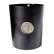 Charger l'image dans la galerie, Bougie en gobelet de verre noir mat / Jeudi bougies / 180 grammes / concentration parfum 11 %